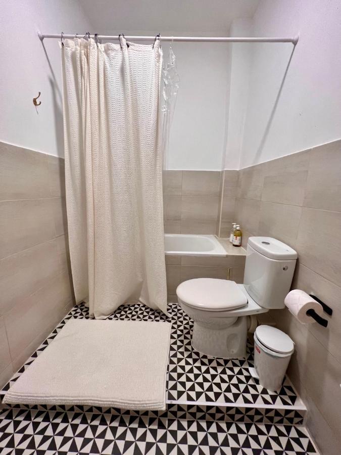 Urban Rooms Fuencarral Madrid Eksteriør bilde